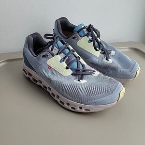 On Cloud Cloudstratus Women's Shoes Sneakers Running Blue Sz 10